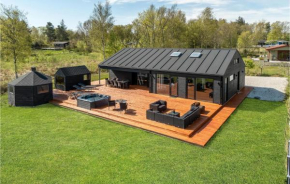 Lovely Home In Ørsted With Wifi